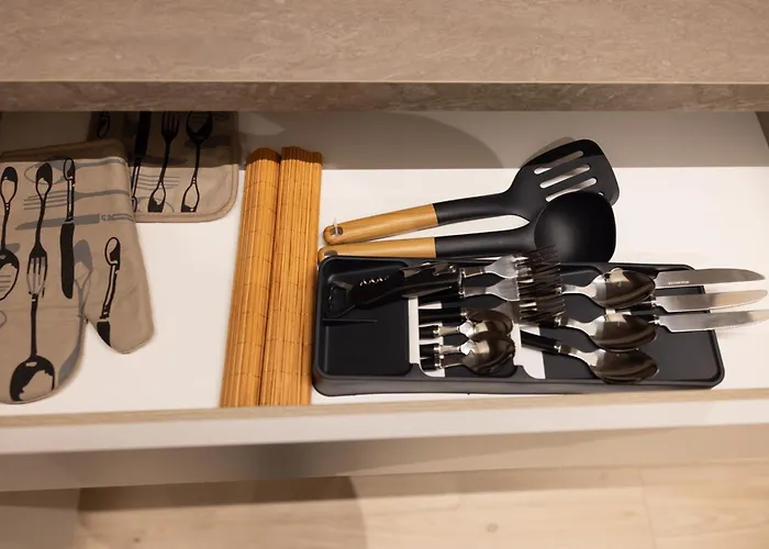 Apartment Nuebazaar - Near Center *