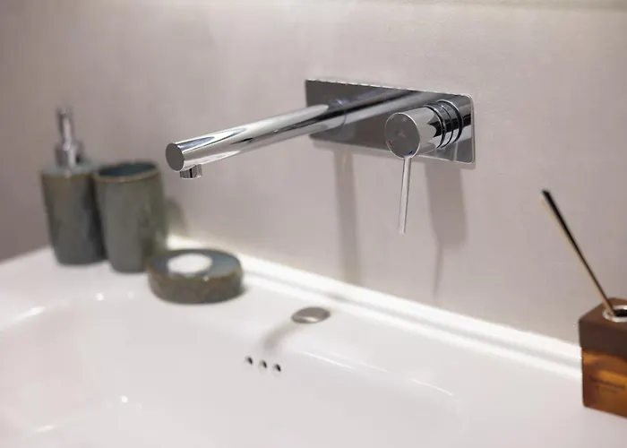 Nuebazaar - Near Center Apartment Tirana